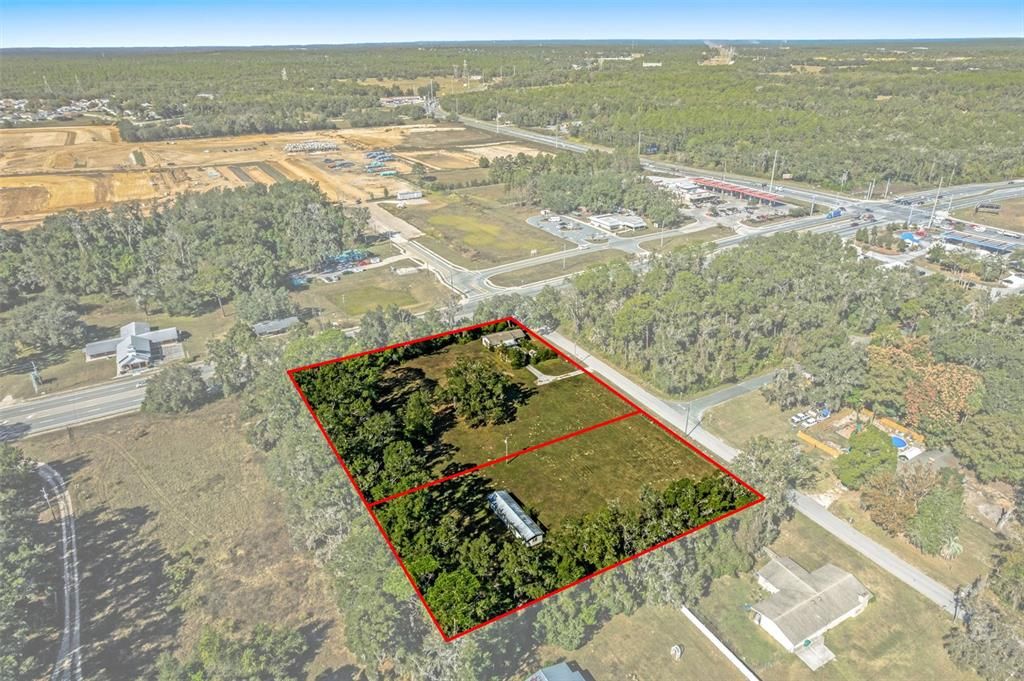 待售: $895,000 (1.59 acres)