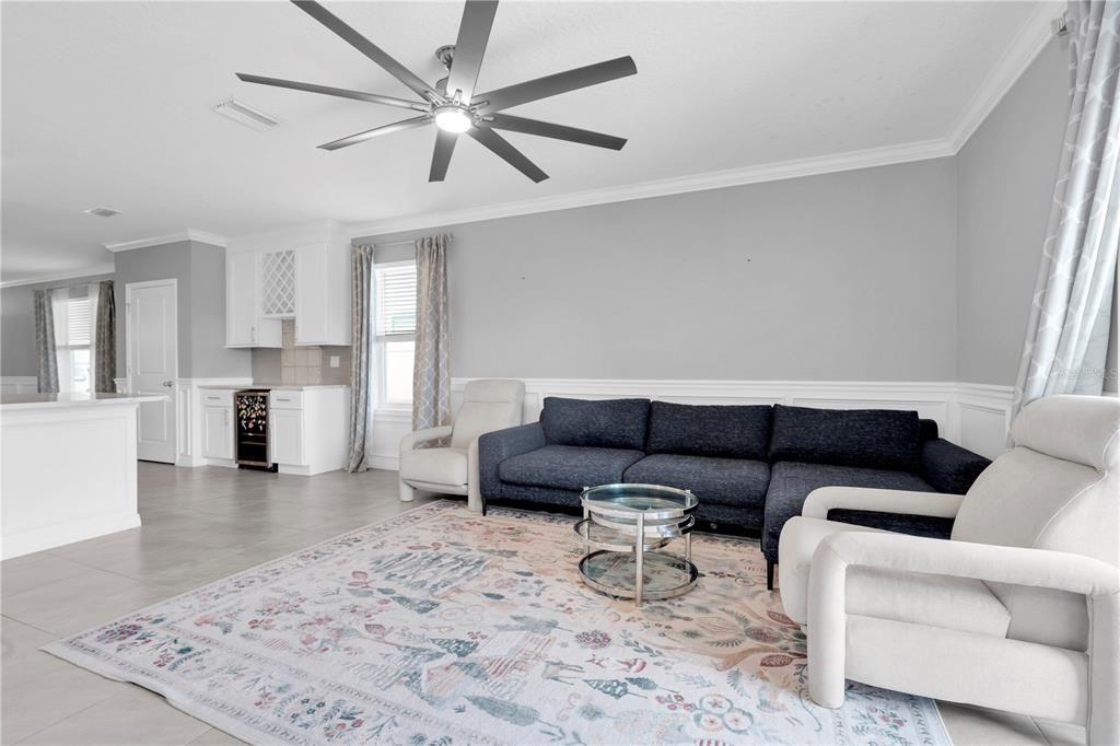 For Sale: $398,000 (3 beds, 2 baths, 1516 Square Feet)