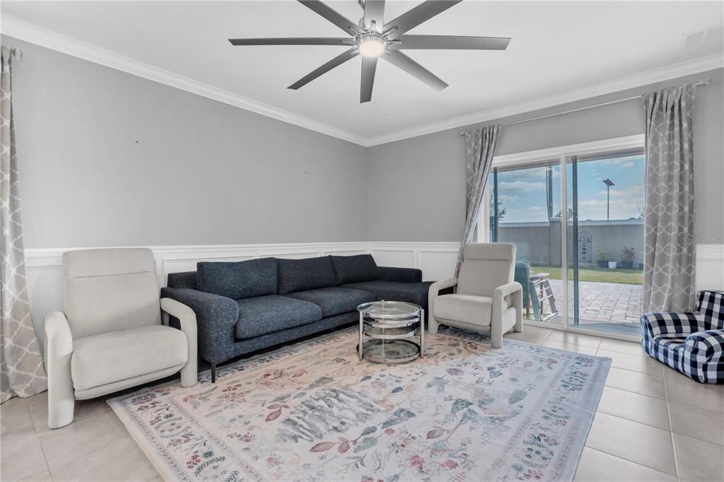 For Sale: $398,000 (3 beds, 2 baths, 1516 Square Feet)