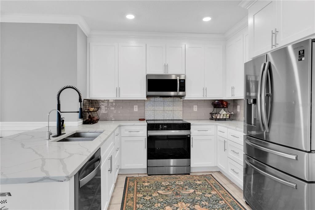 For Sale: $398,000 (3 beds, 2 baths, 1516 Square Feet)