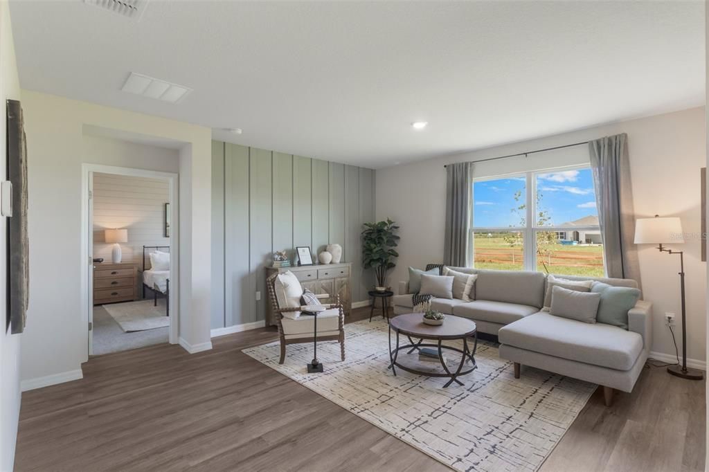 Active With Contract: $353,990 (4 beds, 2 baths, 1828 Square Feet)