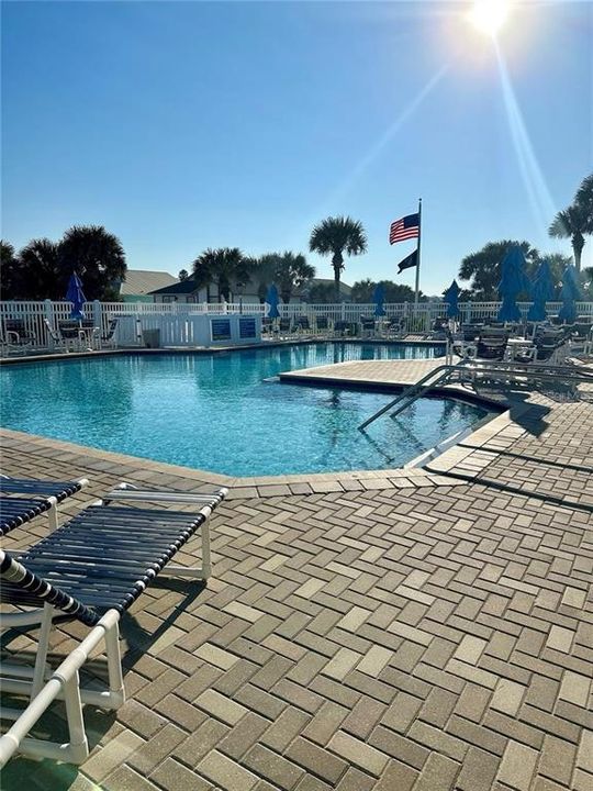 For Sale: $549,900 (2 beds, 2 baths, 1550 Square Feet)