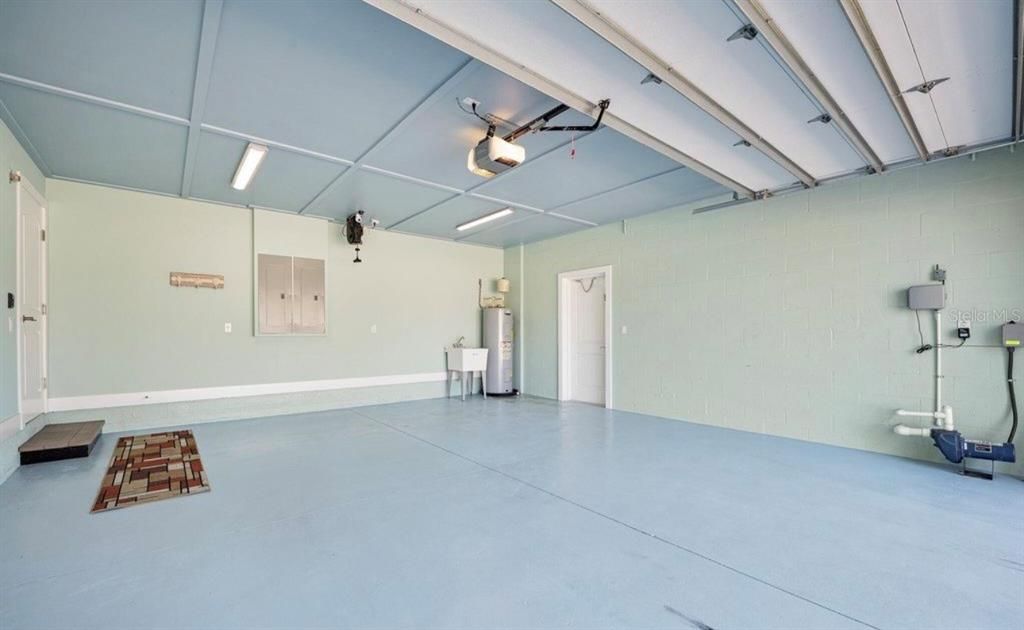 En Venta: $739,999 (3 camas, 2 baños, 2292 Pies cuadrados)