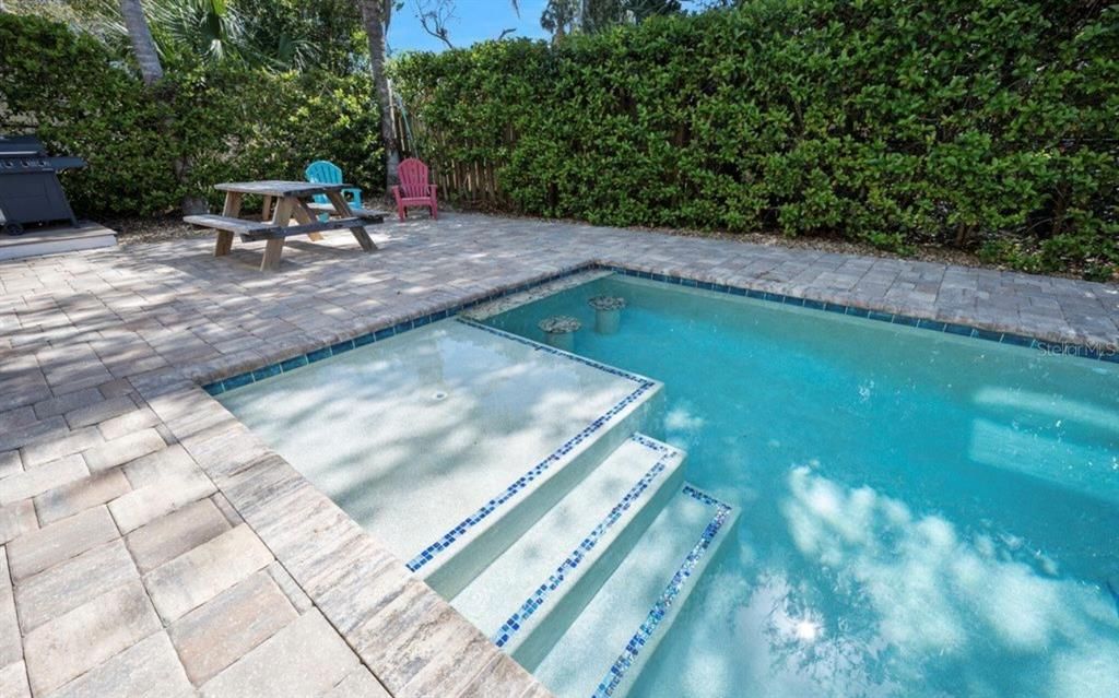 En Venta: $739,999 (3 camas, 2 baños, 2292 Pies cuadrados)