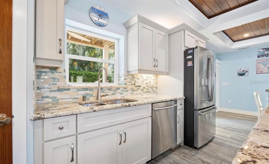 En Venta: $739,999 (3 camas, 2 baños, 2292 Pies cuadrados)