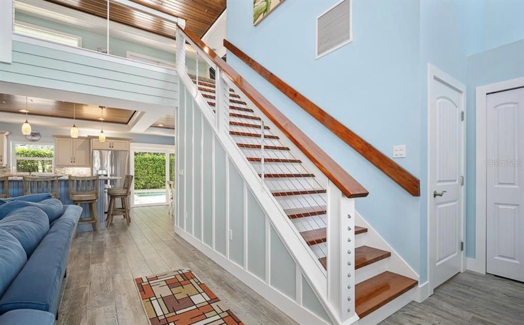 En Venta: $739,999 (3 camas, 2 baños, 2292 Pies cuadrados)