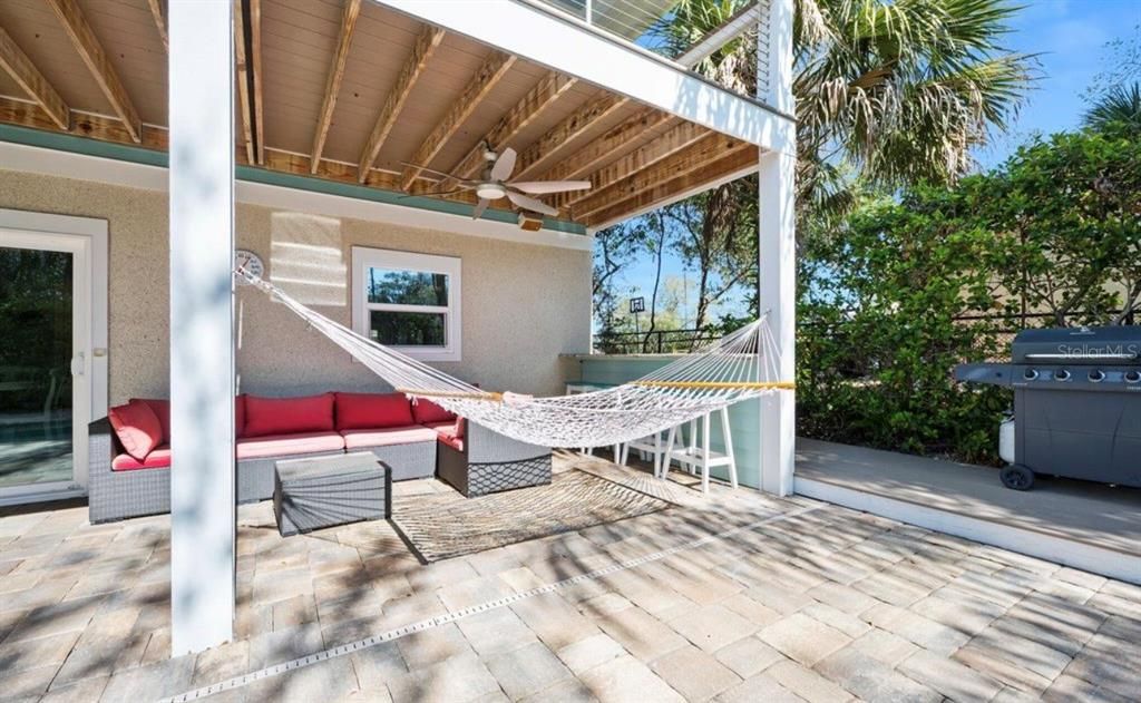 En Venta: $739,999 (3 camas, 2 baños, 2292 Pies cuadrados)