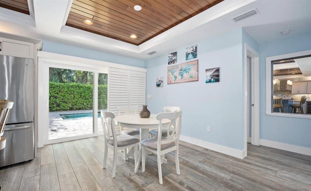 En Venta: $739,999 (3 camas, 2 baños, 2292 Pies cuadrados)