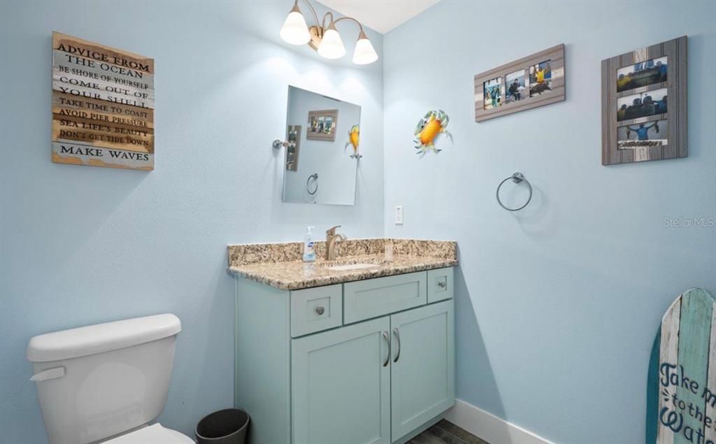 En Venta: $739,999 (3 camas, 2 baños, 2292 Pies cuadrados)