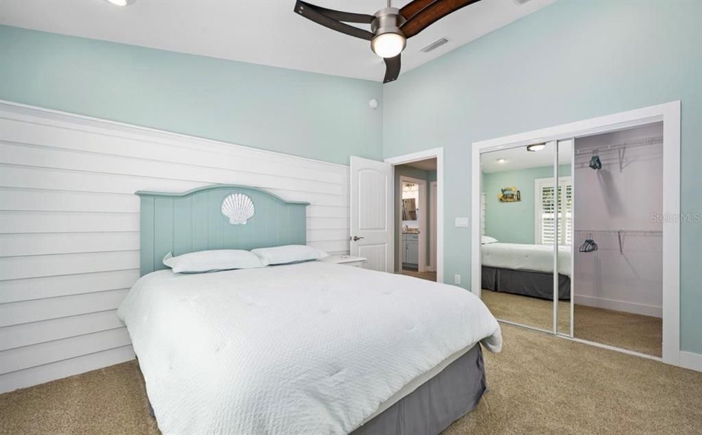 En Venta: $739,999 (3 camas, 2 baños, 2292 Pies cuadrados)