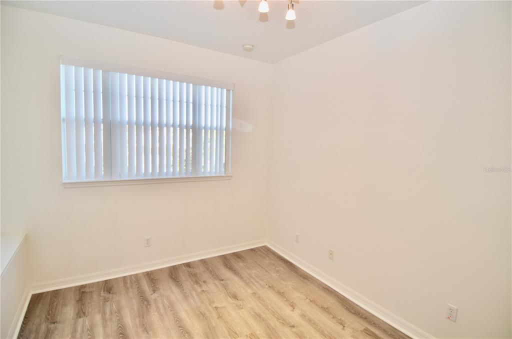 待售: $240,000 (3 贝兹, 2 浴室, 1608 平方英尺)