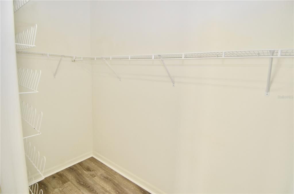 待售: $240,000 (3 贝兹, 2 浴室, 1608 平方英尺)