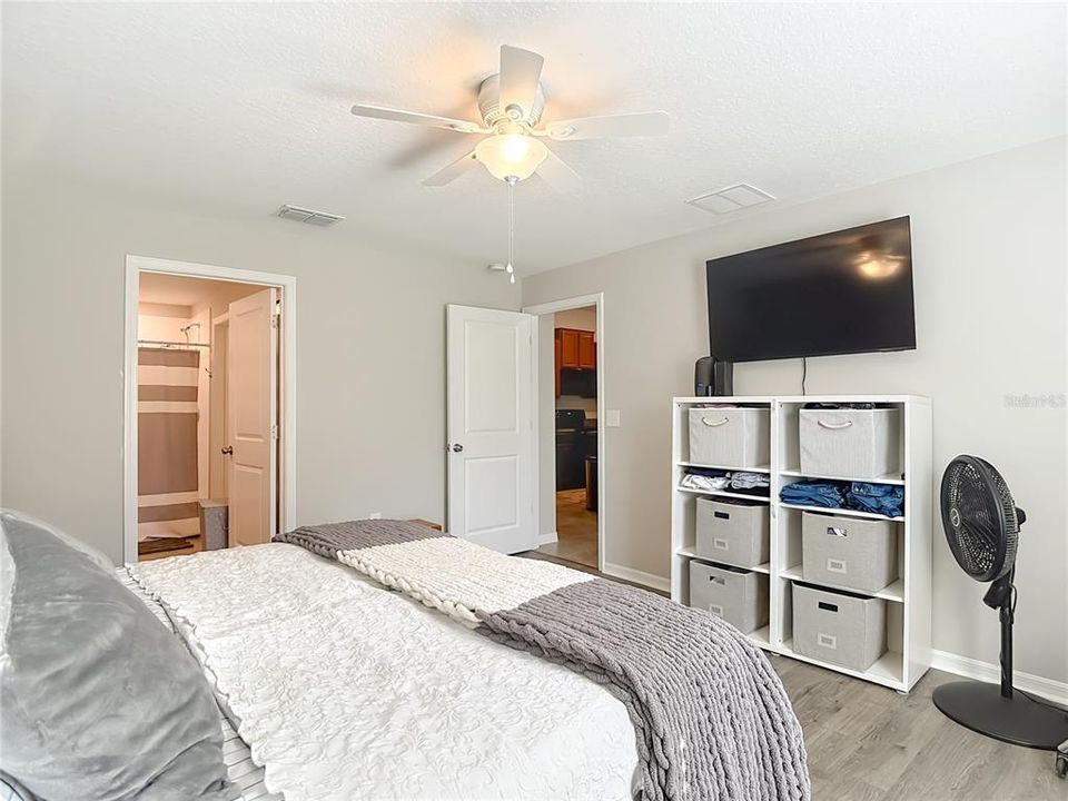 En Venta: $329,000 (3 camas, 2 baños, 1540 Pies cuadrados)