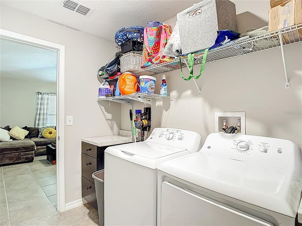 En Venta: $329,000 (3 camas, 2 baños, 1540 Pies cuadrados)