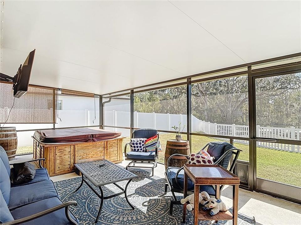 En Venta: $329,000 (3 camas, 2 baños, 1540 Pies cuadrados)