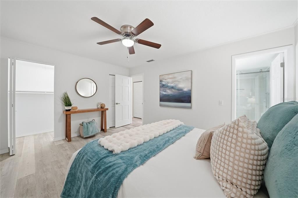 For Sale: $399,900 (3 beds, 2 baths, 1694 Square Feet)