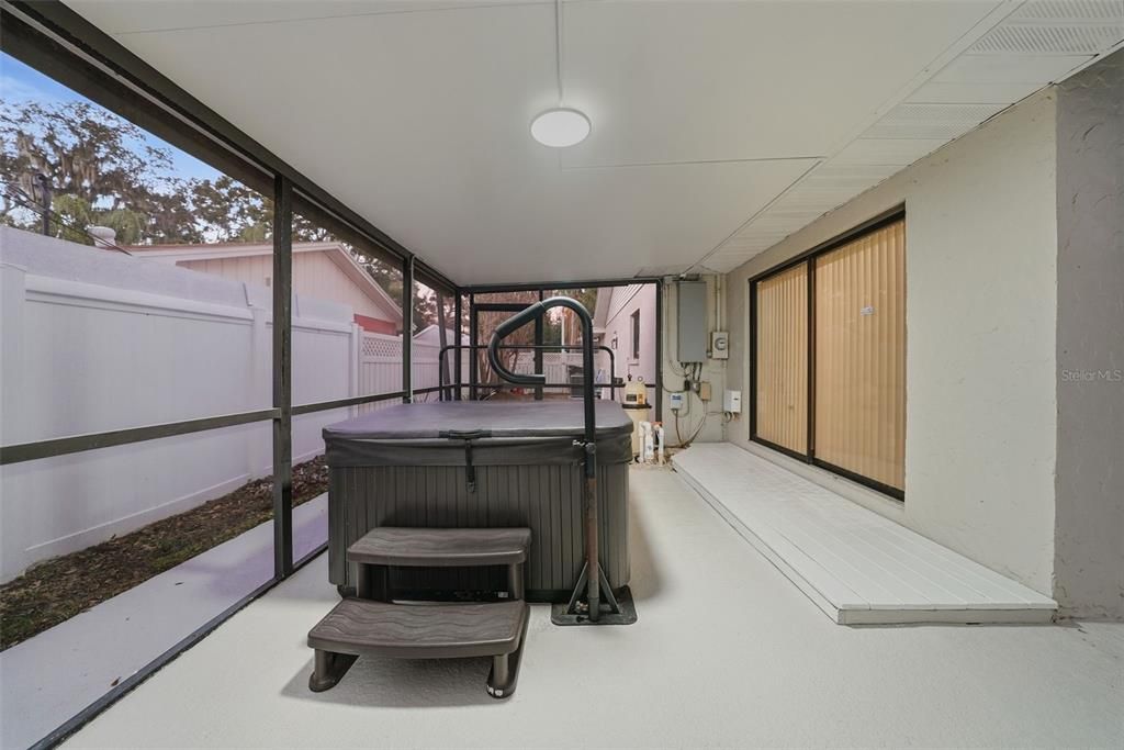 For Sale: $399,900 (3 beds, 2 baths, 1694 Square Feet)