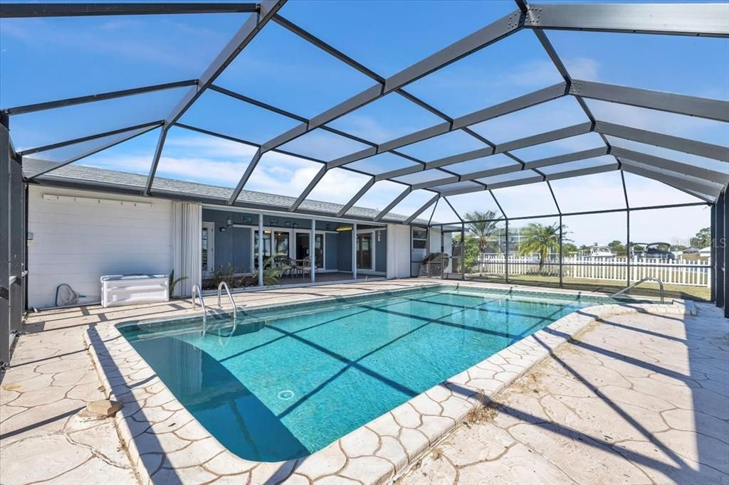 En Venta: $475,000 (3 camas, 2 baños, 1861 Pies cuadrados)