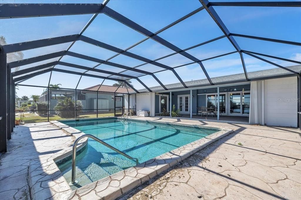 En Venta: $475,000 (3 camas, 2 baños, 1861 Pies cuadrados)