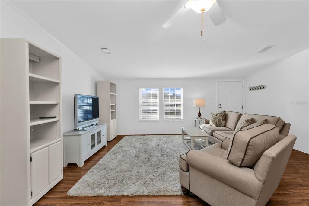 En Venta: $175,000 (2 camas, 2 baños, 1120 Pies cuadrados)