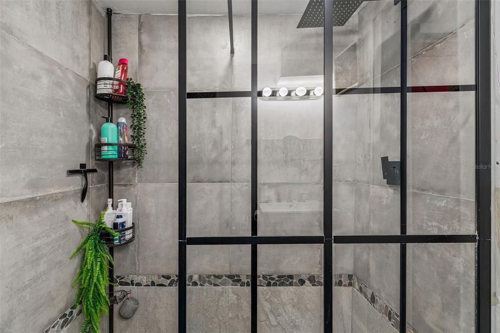 待售: $1,275,000 (5 贝兹, 3 浴室, 2347 平方英尺)