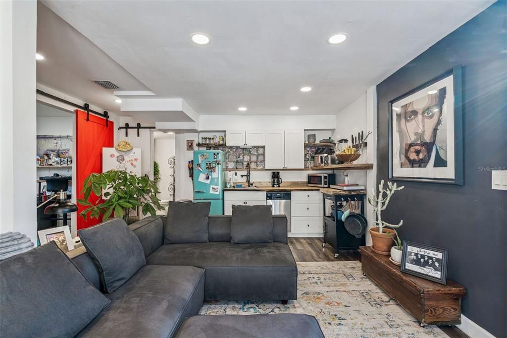 待售: $1,275,000 (5 贝兹, 3 浴室, 2347 平方英尺)