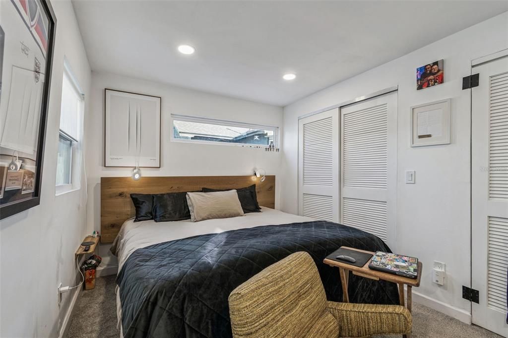 待售: $1,275,000 (5 贝兹, 3 浴室, 2347 平方英尺)