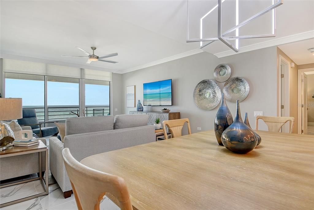 For Sale: $1,650,000 (2 beds, 2 baths, 1463 Square Feet)