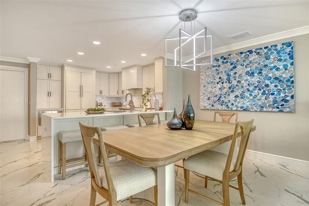 For Sale: $1,650,000 (2 beds, 2 baths, 1463 Square Feet)