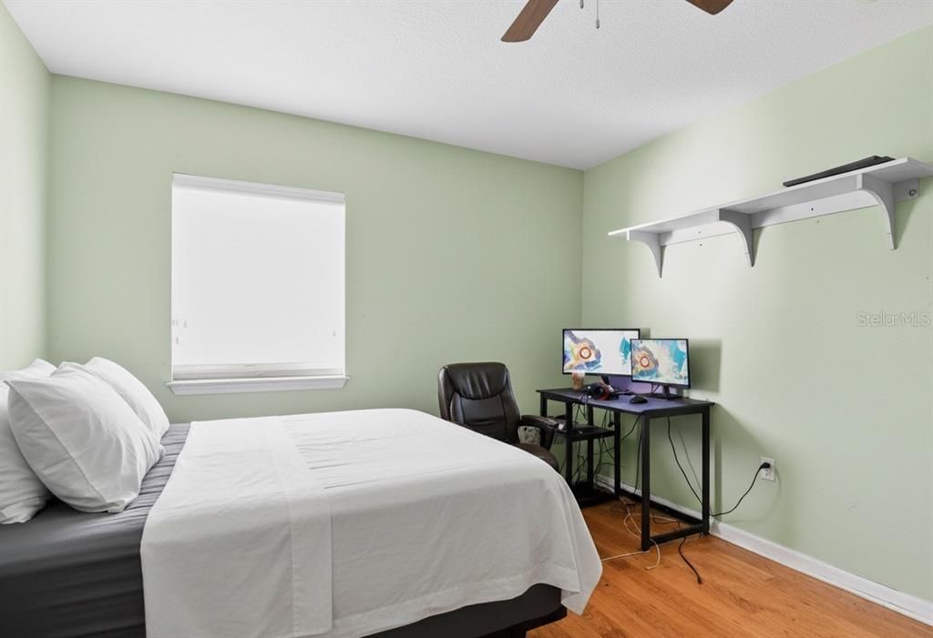 待售: $289,000 (3 贝兹, 2 浴室, 2017 平方英尺)