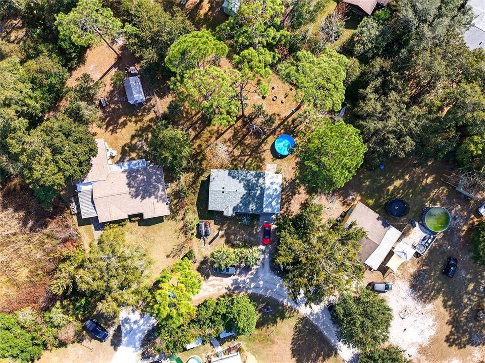 Active With Contract: $165,000 (2 beds, 1 baths, 936 Square Feet)