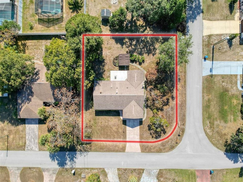 Active With Contract: $259,900 (2 beds, 2 baths, 1280 Square Feet)