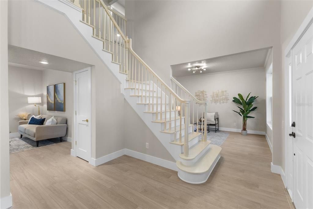 En Venta: $699,000 (5 camas, 3 baños, 2810 Pies cuadrados)