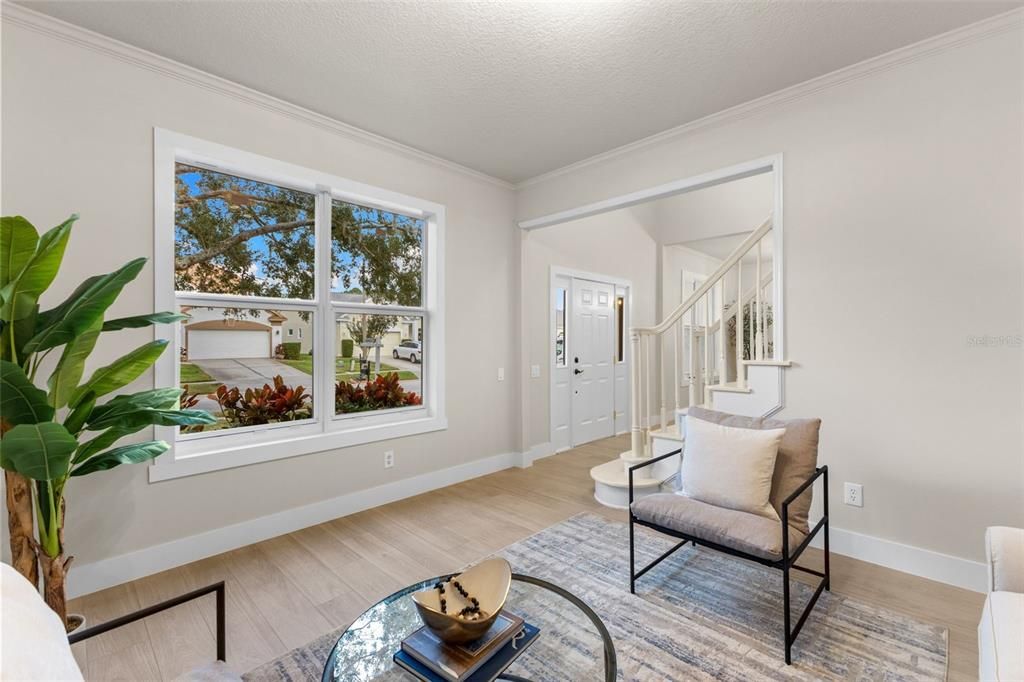 En Venta: $699,000 (5 camas, 3 baños, 2810 Pies cuadrados)