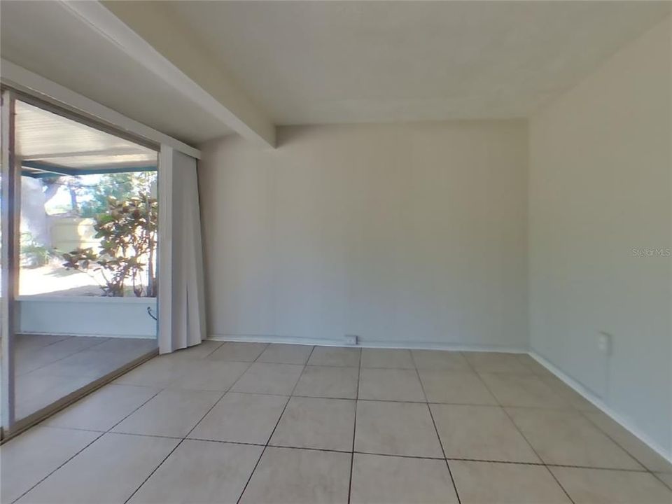 For Rent: $2,599 (3 beds, 2 baths, 1289 Square Feet)