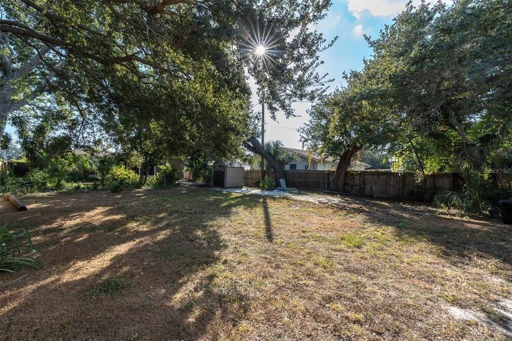 For Sale: $525,000 (3 beds, 1 baths, 1209 Square Feet)