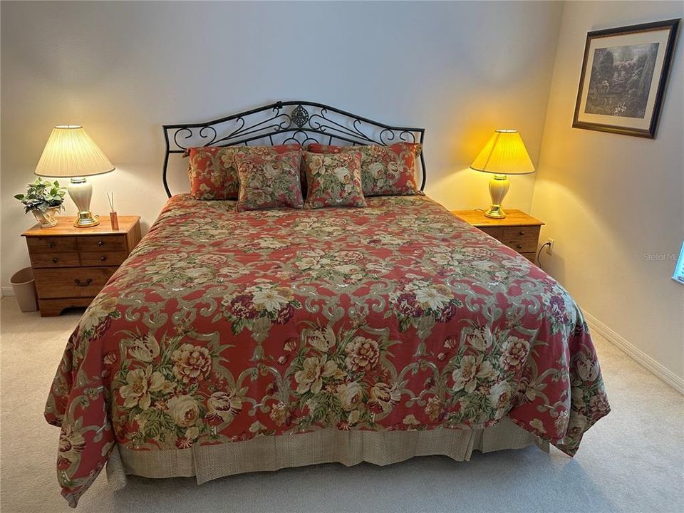 For Rent: $2,800 (2 beds, 2 baths, 1142 Square Feet)