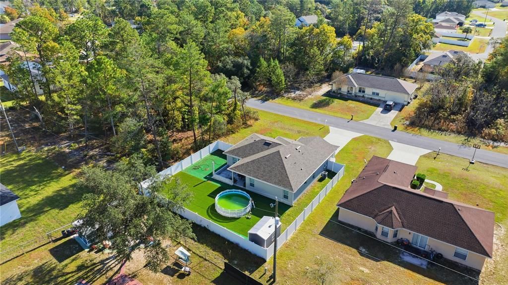 For Sale: $320,000 (4 beds, 2 baths, 1531 Square Feet)