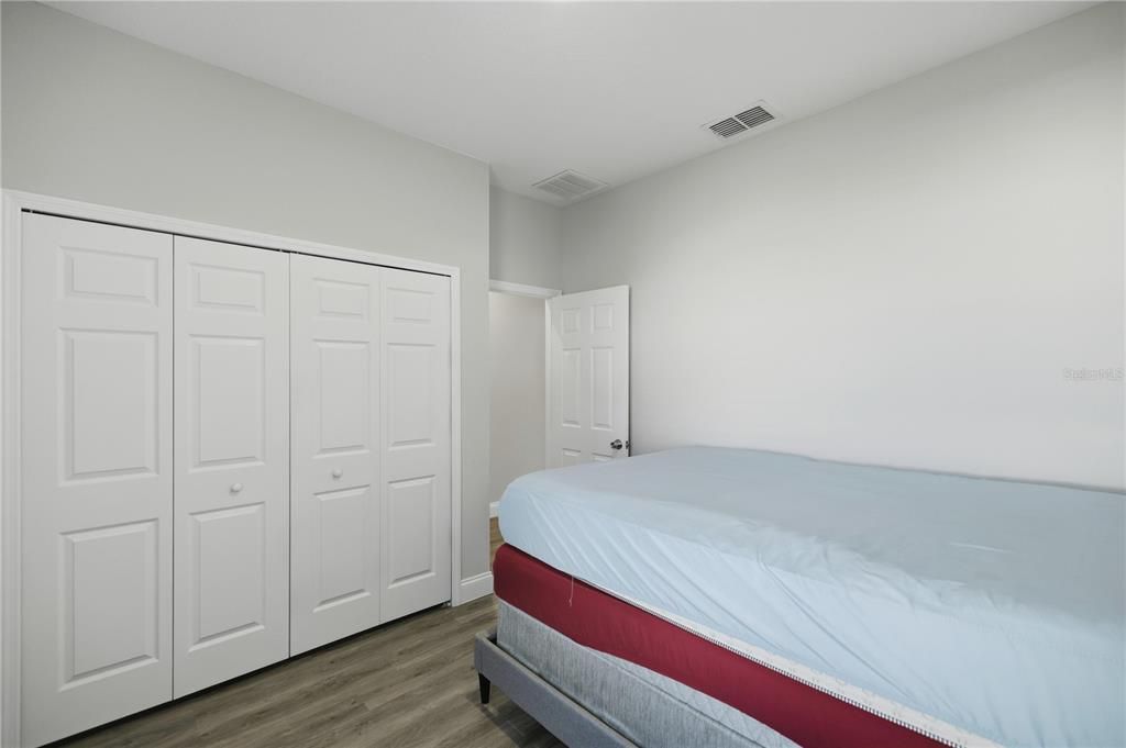 For Sale: $320,000 (4 beds, 2 baths, 1531 Square Feet)