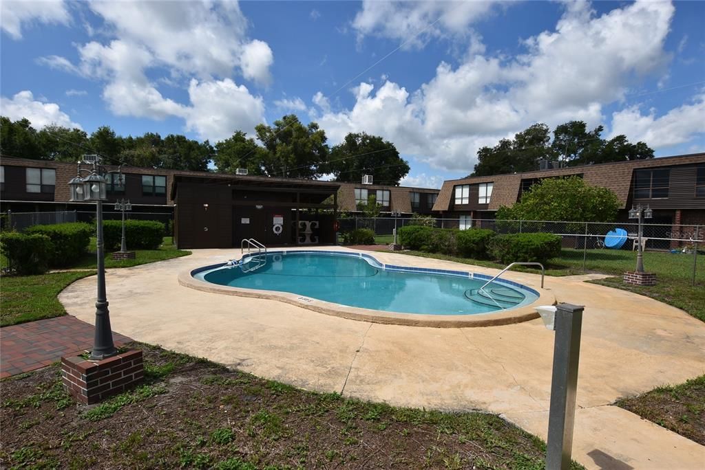 В аренду: $1,505 (2 спален, 1 ванн, 1158 Квадратных фут)