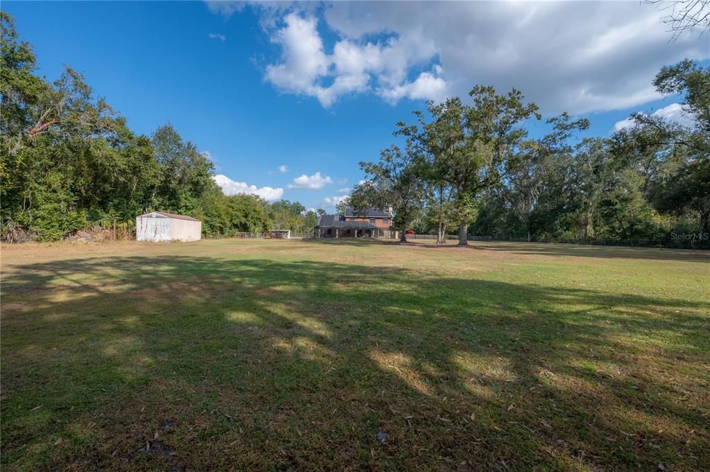 合同活跃: $775,000 (4 贝兹, 3 浴室, 2889 平方英尺)