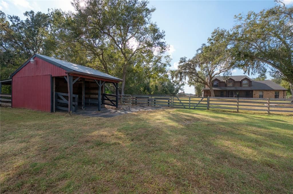 合同活跃: $775,000 (4 贝兹, 3 浴室, 2889 平方英尺)