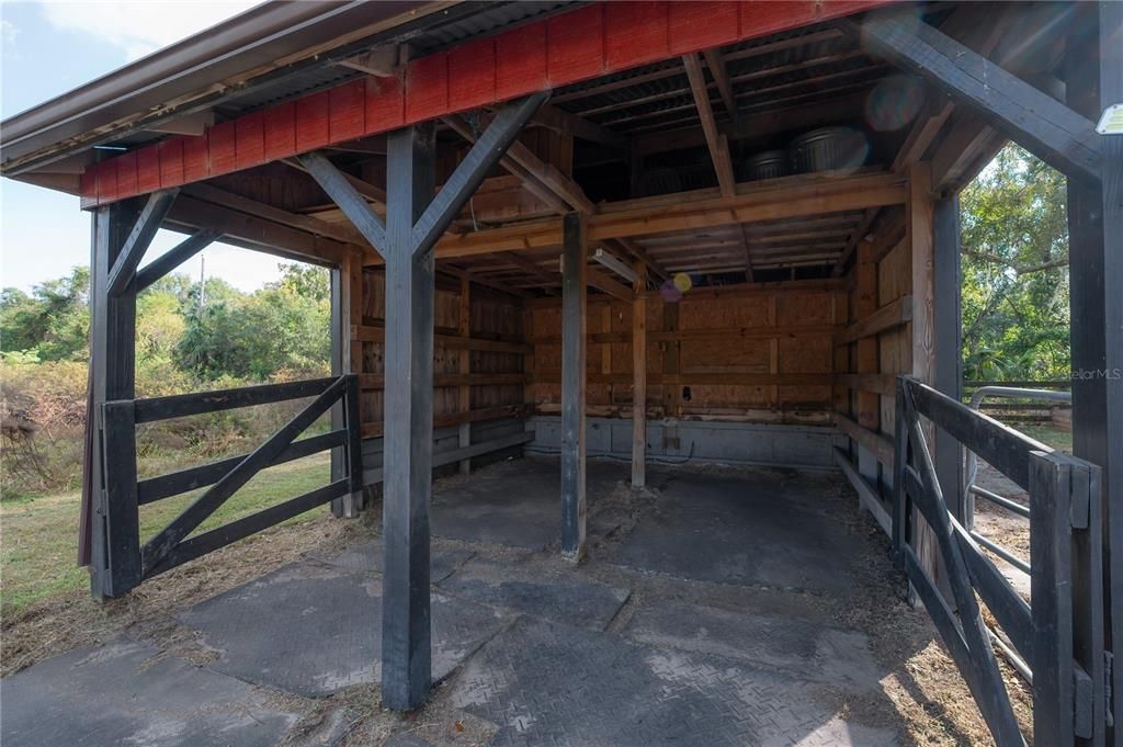 合同活跃: $775,000 (4 贝兹, 3 浴室, 2889 平方英尺)