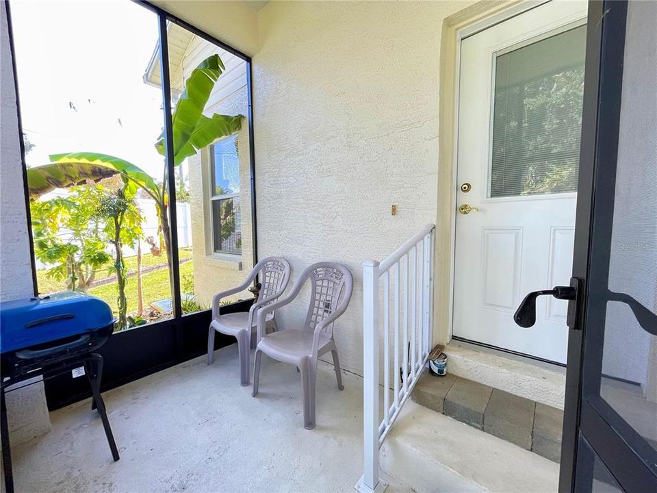 For Sale: $445,000 (3 beds, 3 baths, 1902 Square Feet)