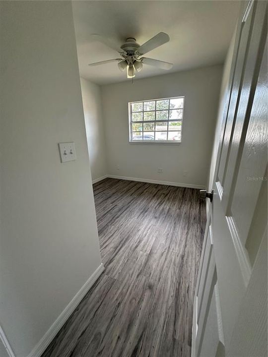 待售: $360,000 (3 贝兹, 1 浴室, 900 平方英尺)