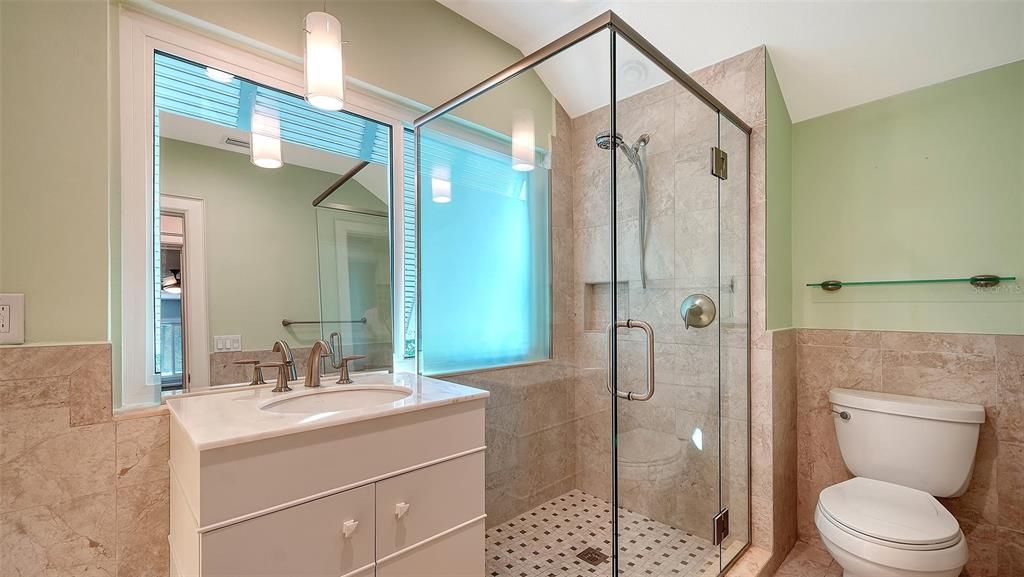 For Sale: $1,750,000 (3 beds, 4 baths, 4364 Square Feet)