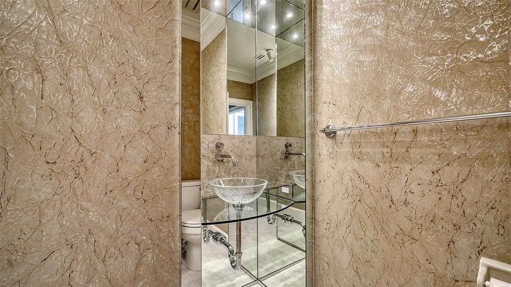 For Sale: $1,750,000 (3 beds, 4 baths, 4364 Square Feet)