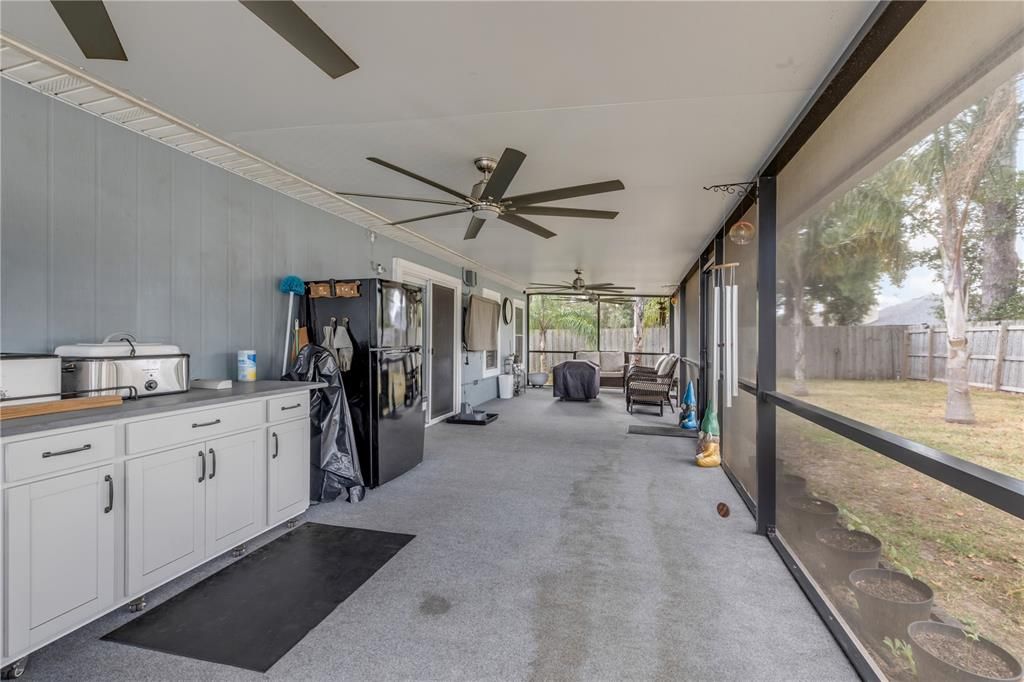 For Sale: $399,900 (3 beds, 2 baths, 1874 Square Feet)