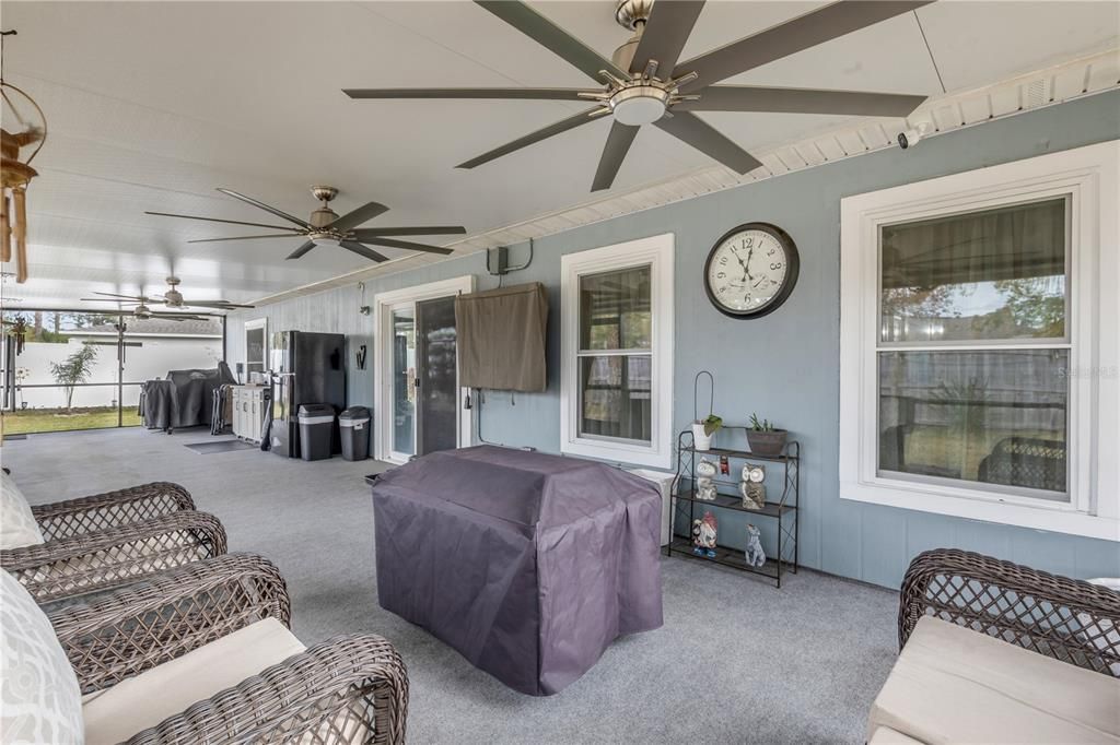 For Sale: $399,900 (3 beds, 2 baths, 1874 Square Feet)