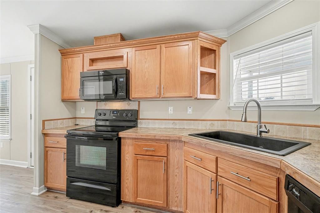 En Venta: $220,000 (2 camas, 2 baños, 1080 Pies cuadrados)